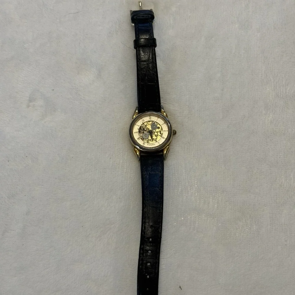 Vintage Fossil SK-3 Skeleton Dial Women's Watch Black Leather Quartz Japan